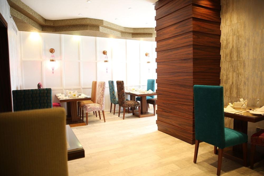 Palm Boutique Hotel Jeddah Ngoại thất bức ảnh