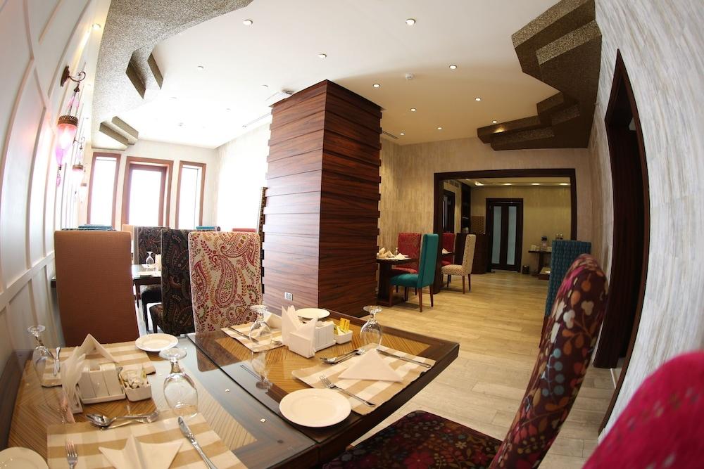 Palm Boutique Hotel Jeddah Ngoại thất bức ảnh